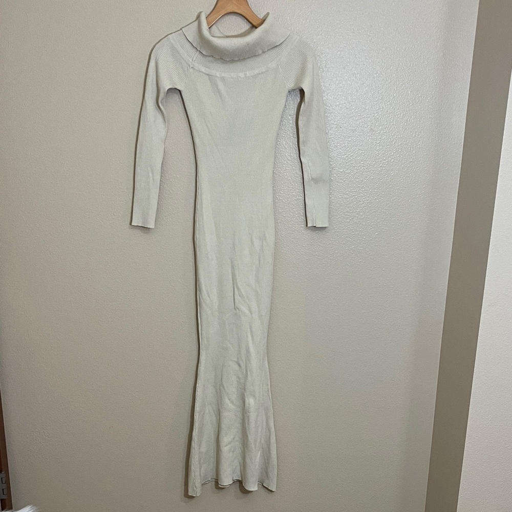 Rehab Lab Elegant Cream Long Sleeve Ribbed Dress